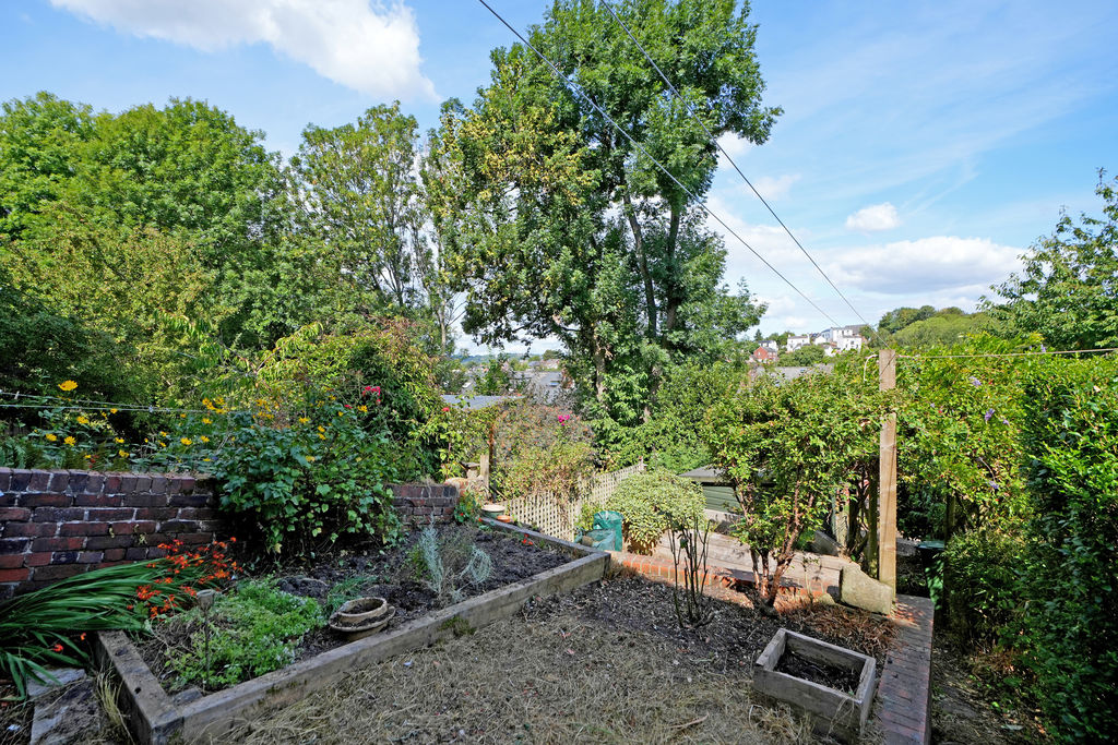 Upper Valley Road Meersbrook